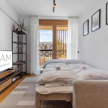 Lam Contemporary Free Parking * Bratislava